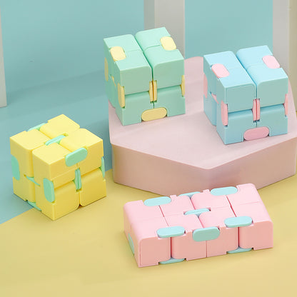 Infinite Rubik's Cube Macaron-colored fingertip
