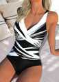 Contrasting-color one-piece swimming suit