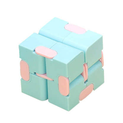 Infinite Rubik's Cube Macaron-colored fingertip